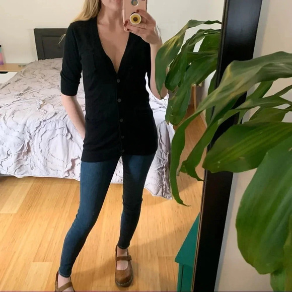 Trina Turk V Neck Half Sleeve Cardigan Sweater - Picture 1 of 8